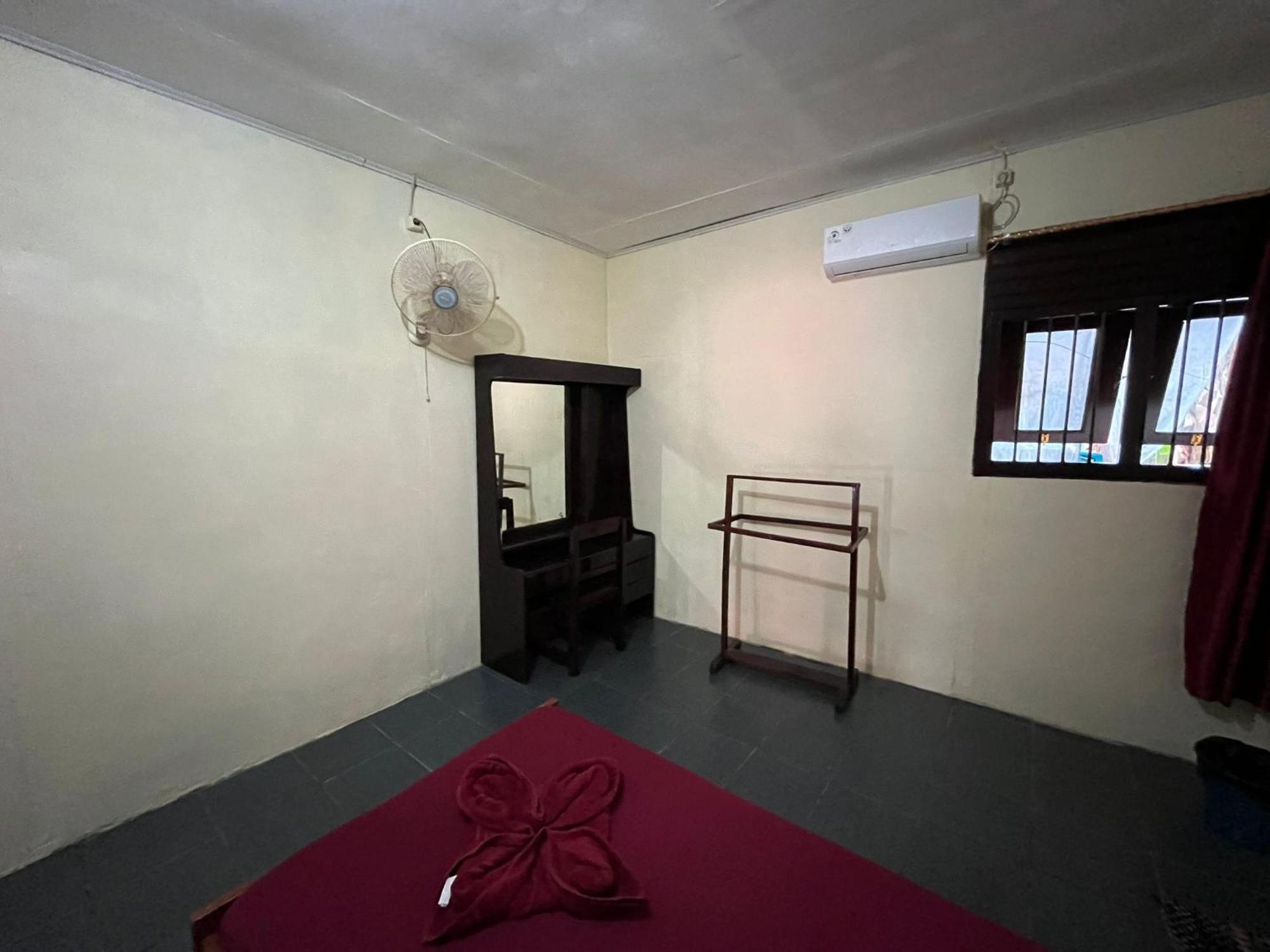 El Homestay Bunaken Ngoại thất bức ảnh