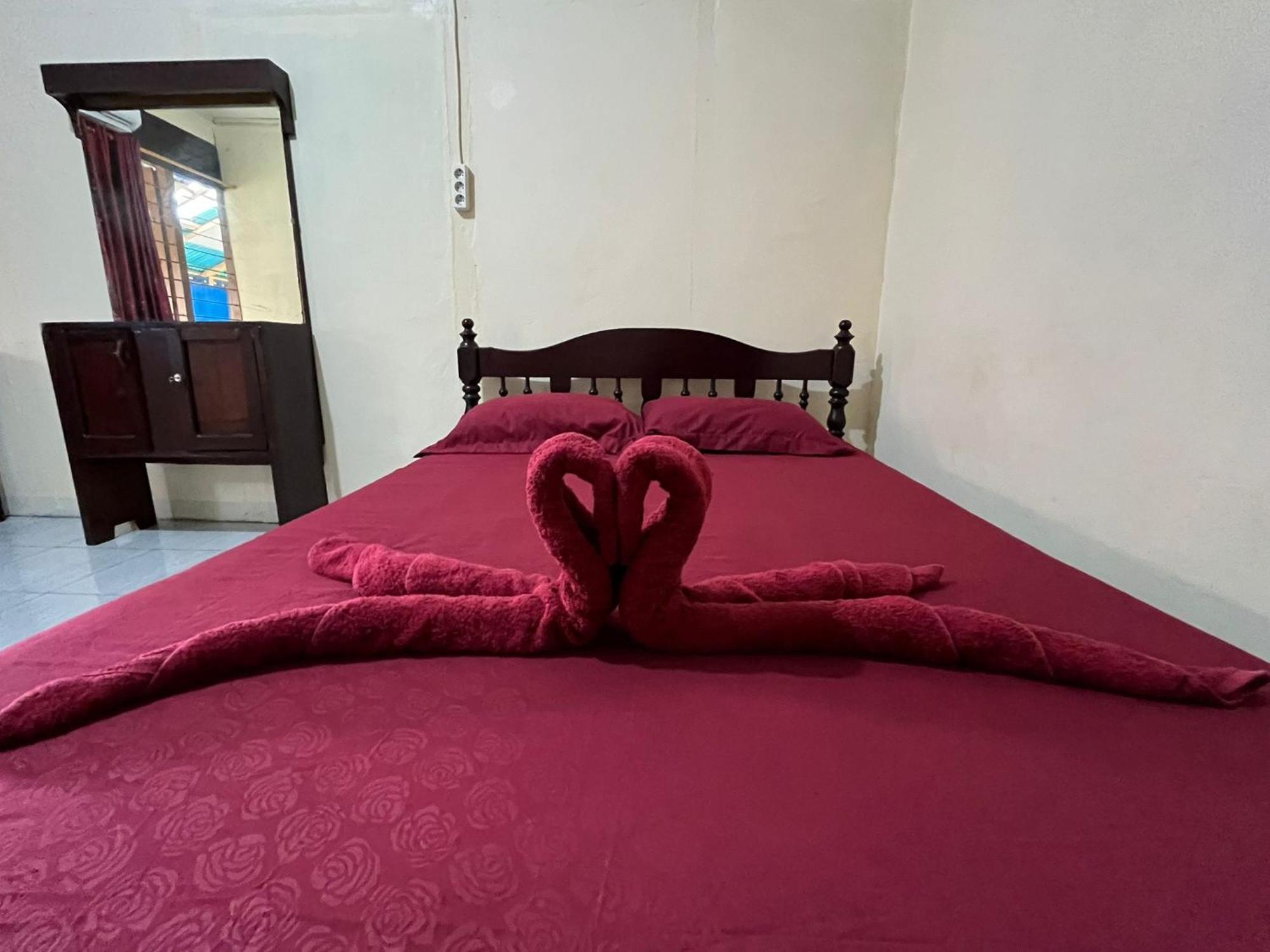 El Homestay Bunaken Ngoại thất bức ảnh