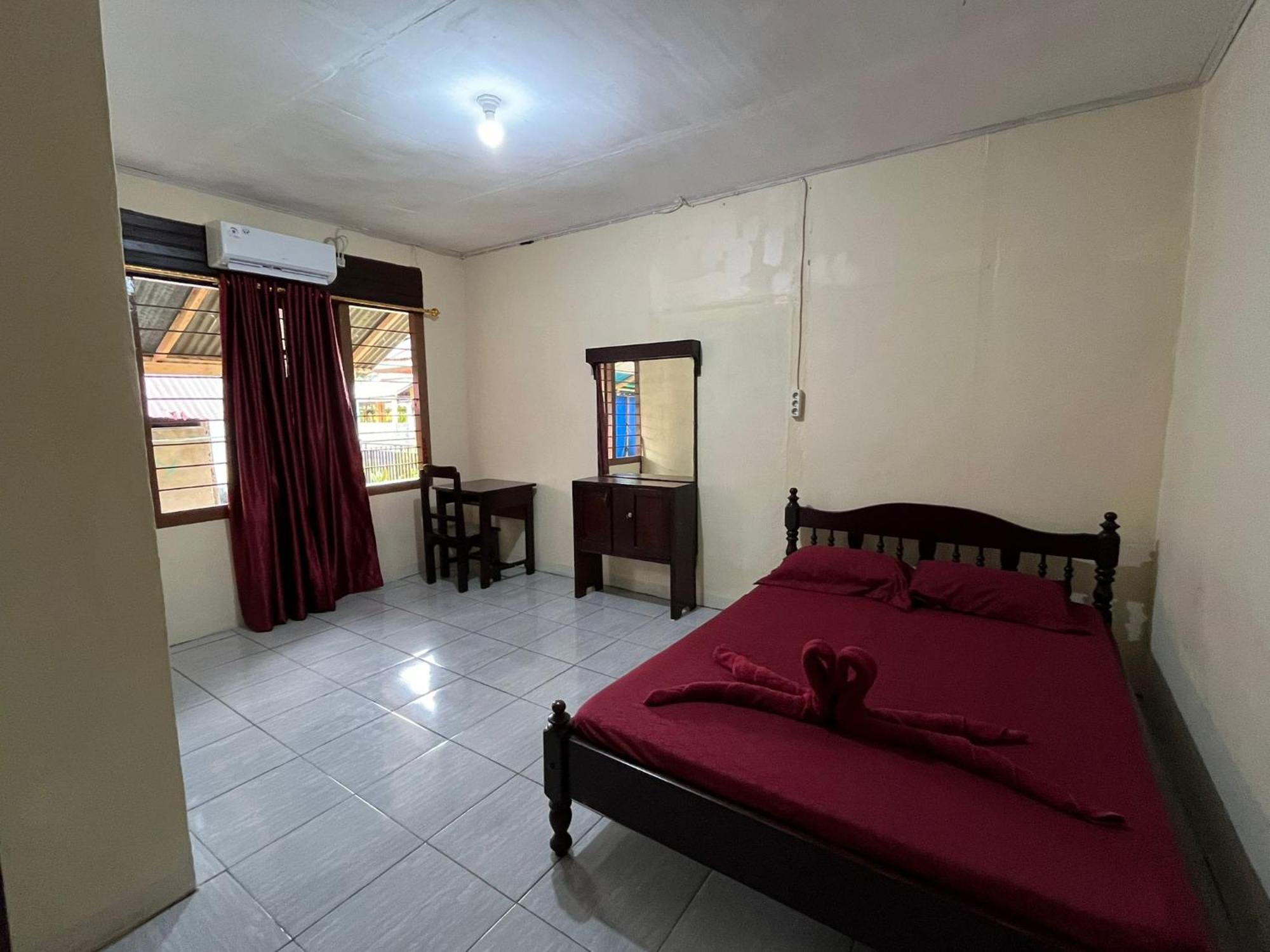 El Homestay Bunaken Ngoại thất bức ảnh